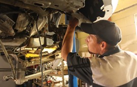 M&R Auto service vehicle repair